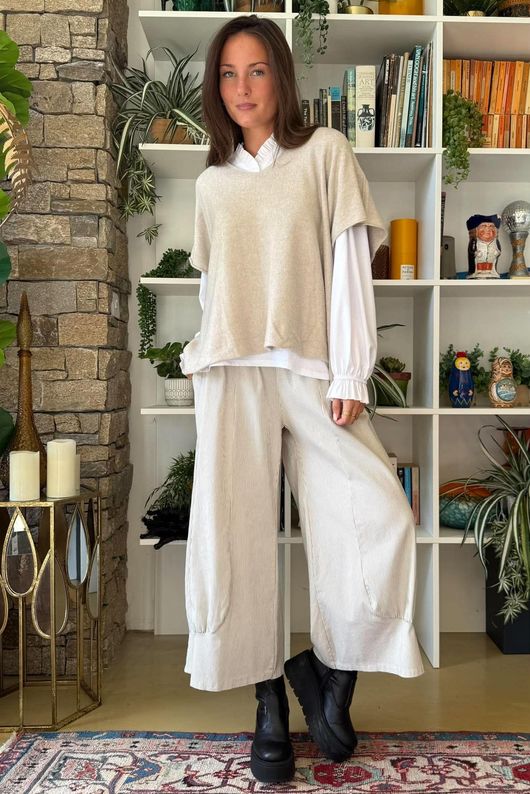 Bennie Quirky Barrel Pant Calico Pin Stripe